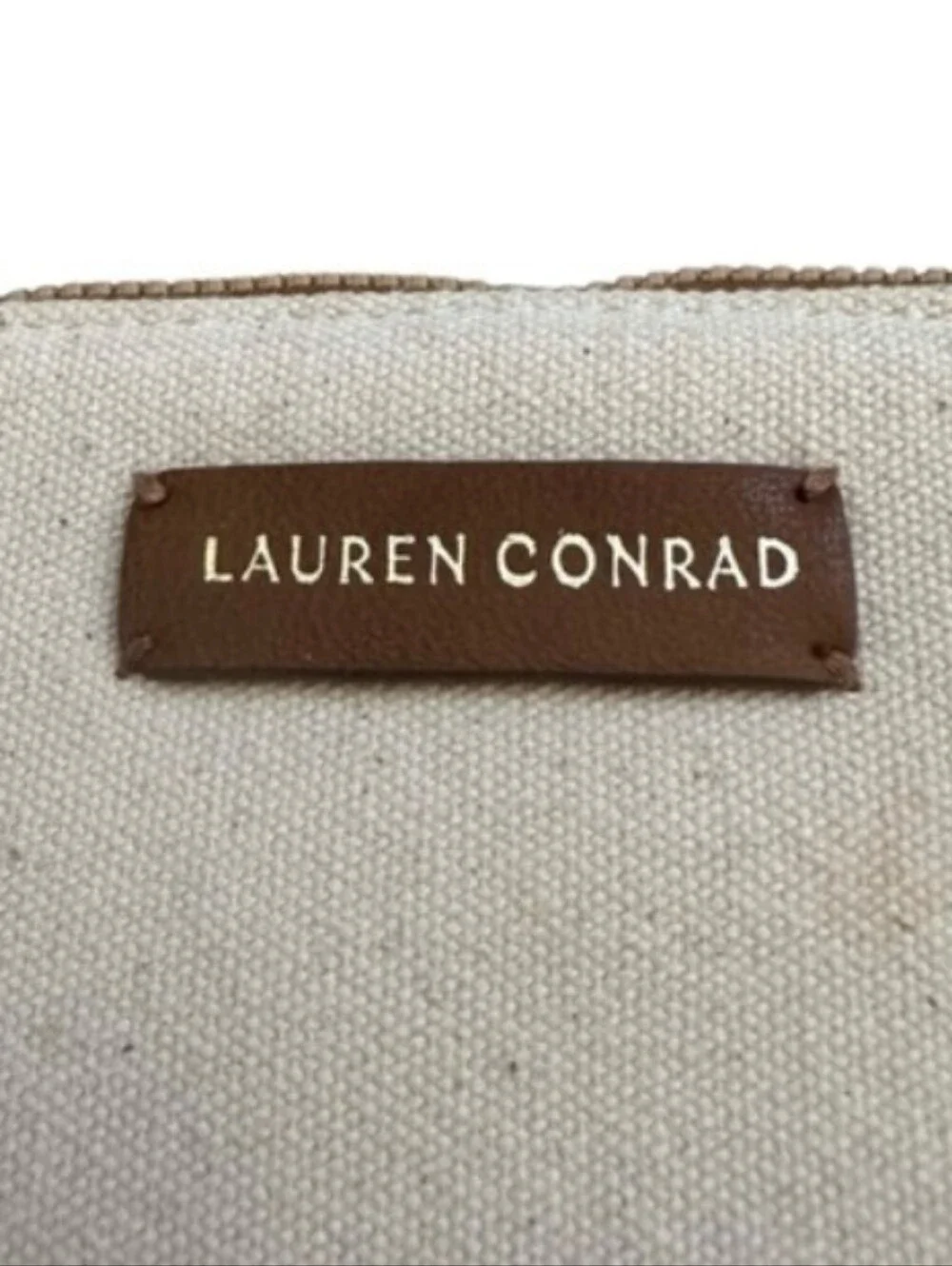 5pc LC Lauren-Travel Cosmetic Case, Toner Mist , Necklace, 2- Earrings🦋🤎